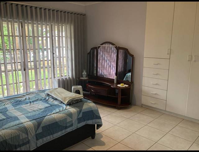 5 BEDROOM HOUSE FOR SALE IN CASHAN